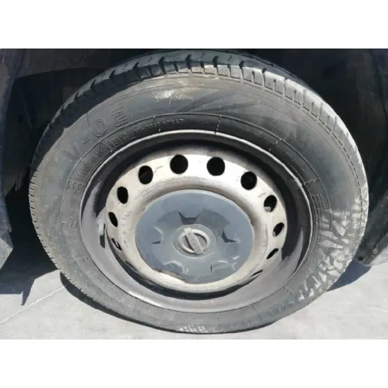 NISSAN PRIMASTAR (X83) '2004 AVANTOUR 7 ASIENTOS DISTANCIA ENTRE EJES CORTA 2,84T BLANCO