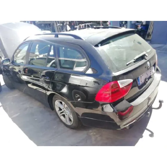 BMW SERIE 3 TOURING (E91) '2008 320D NEGRO