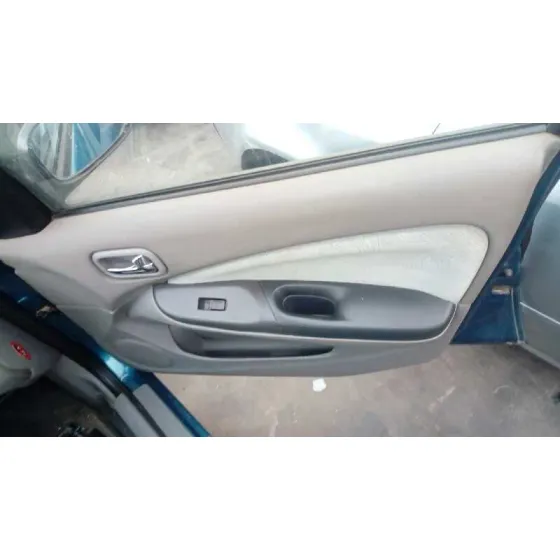 NISSAN ALMERA (N16/E) '2001 ACENTA AZUL
