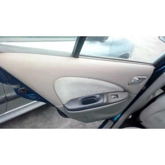NISSAN ALMERA (N16/E) '2001 ACENTA AZUL