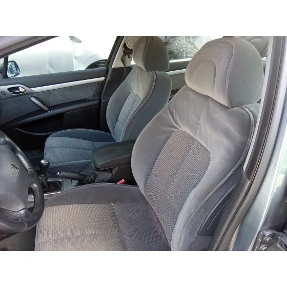Peugeot 407 (6D_) 2004