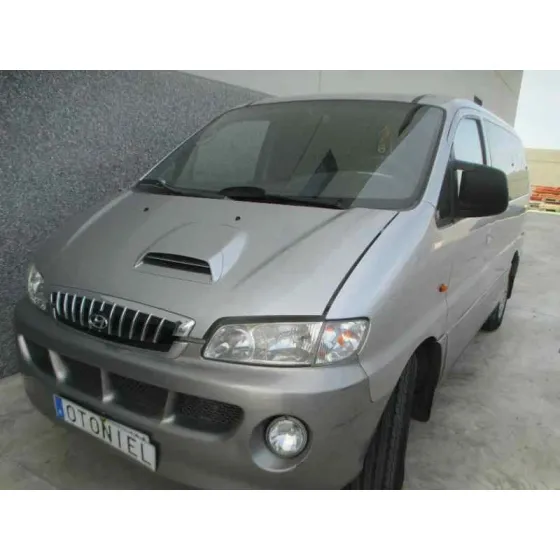 HYUNDAI H 1 '2004 2.5 TURBODIESEL GRIS