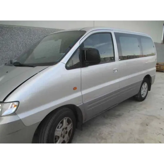 HYUNDAI H 1 '2004 2.5 TURBODIESEL GRIS