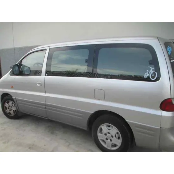 HYUNDAI H 1 '2004 2.5 TURBODIESEL GRIS