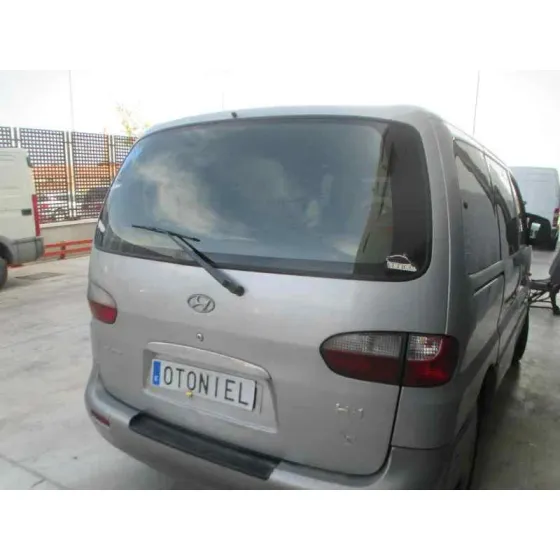 HYUNDAI H 1 '2004 2.5 TURBODIESEL GRIS