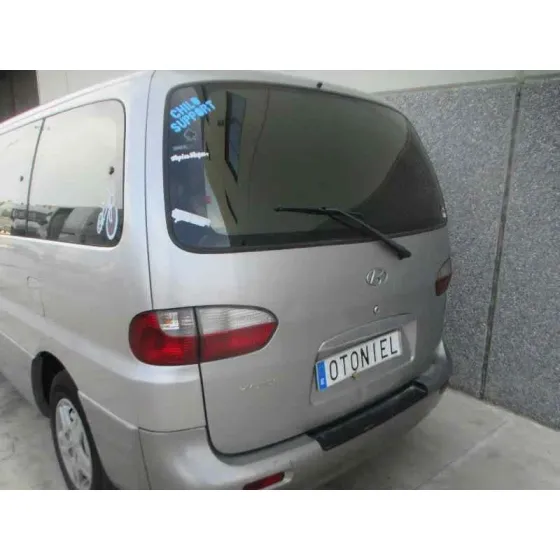 HYUNDAI H 1 '2004 2.5 TURBODIESEL GRIS