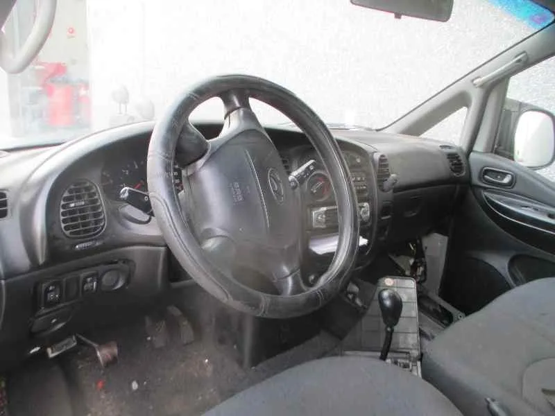 HYUNDAI H 1 '2004 2.5 TURBODIESEL GRIS