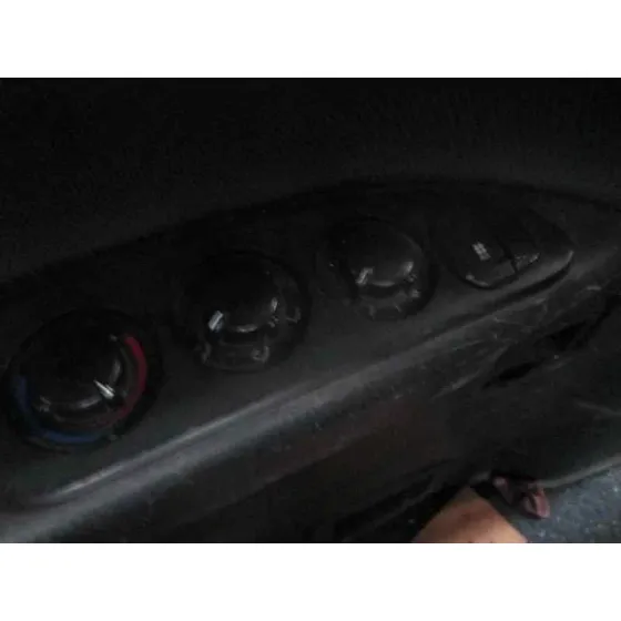 HYUNDAI H 1 '2004 2.5 TURBODIESEL GRIS