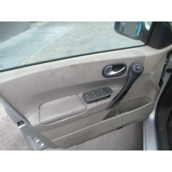 RENAULT MEGANE II FAMILIAR '2006 AUTHENTIQUE GRIS
