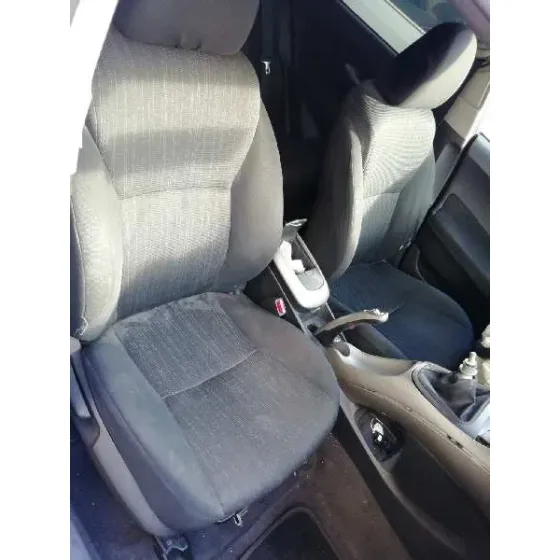 TOYOTA AURIS '2007 2.0 D-4D CAT PLATA