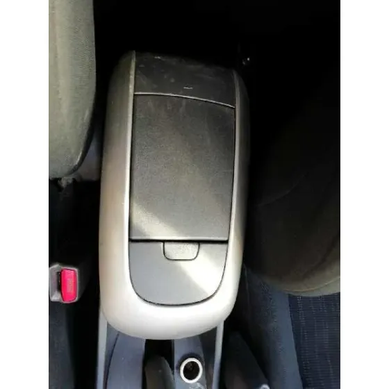 TOYOTA AURIS '2007 2.0 D-4D CAT PLATA