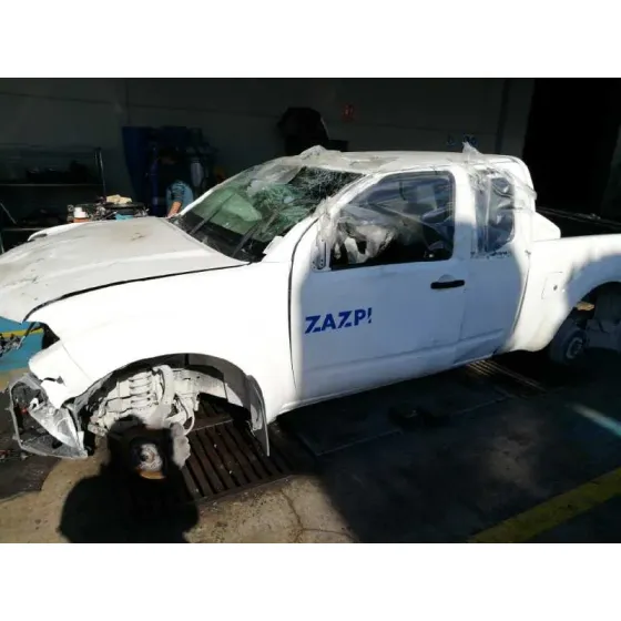 NISSAN NAVARA PICK-UP (D40M) '2014 DOBLE CAB FE 4X4 BLANCO