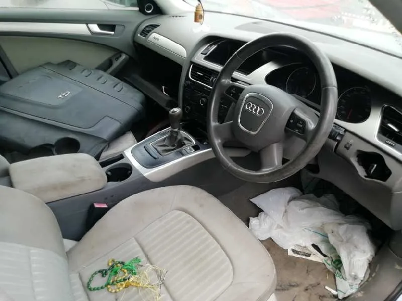 AUDI A4 BER. (B8) AUDI A4 BER. (B8) '2008 BASICO AZUL 2007