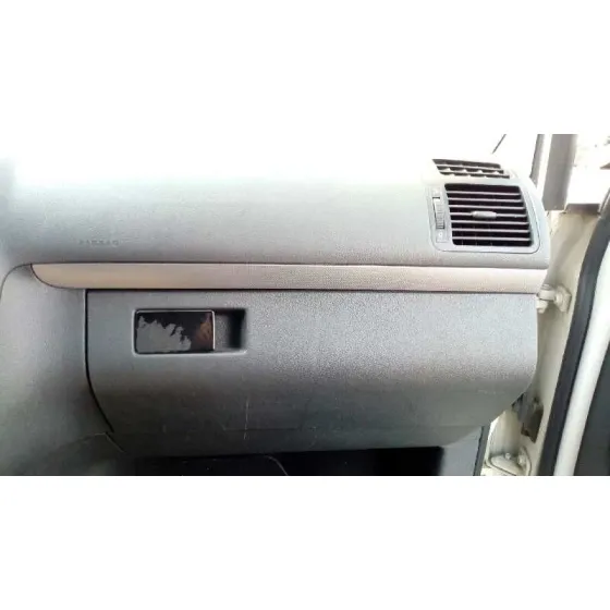 VOLKSWAGEN TOURAN (1T1) '2006 TRENDLINE BLANCO