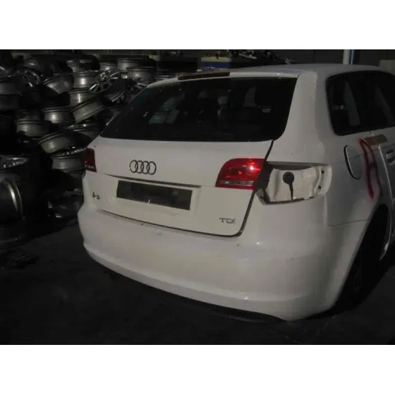 AUDI A3 SPORTBACK (8P) '2012 1.6 TDI AMBIENTE