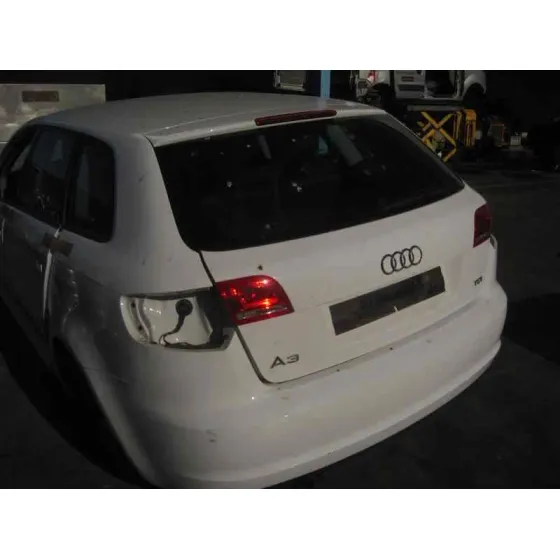 AUDI A3 SPORTBACK (8P) '2012 1.6 TDI AMBIENTE