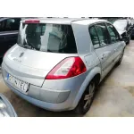 RENAULT MEGANE II BERLINA 5P RENAULT MEGANE II BERLINA 5P '2004 CONFORT AUTHENTIQUE GRIS 2002