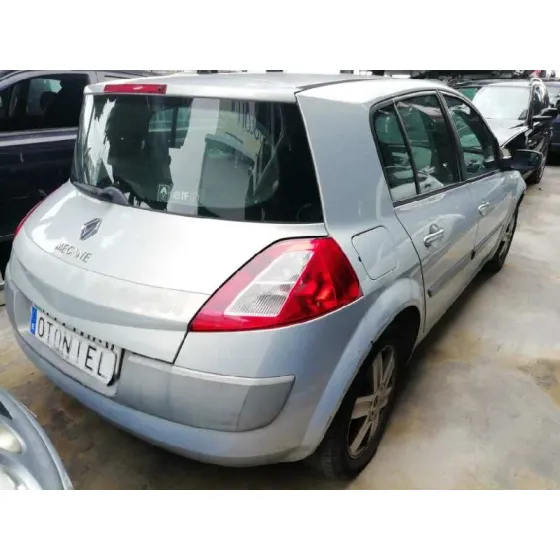 RENAULT MEGANE II BERLINA 5P '2004 CONFORT AUTHENTIQUE GRIS