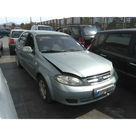 DAEWOO LACETTI '2004 CDX VERDE