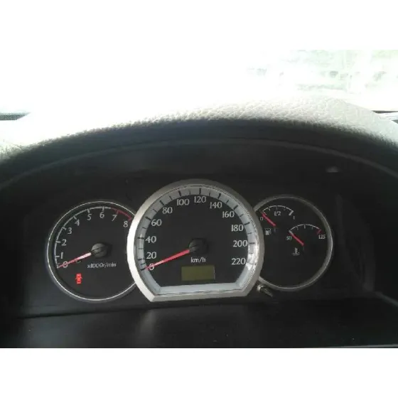 DAEWOO LACETTI '2004 CDX VERDE