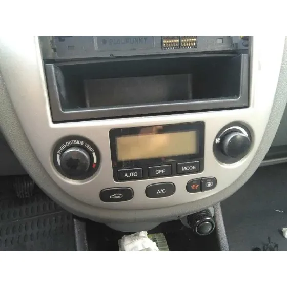 DAEWOO LACETTI '2004 CDX VERDE