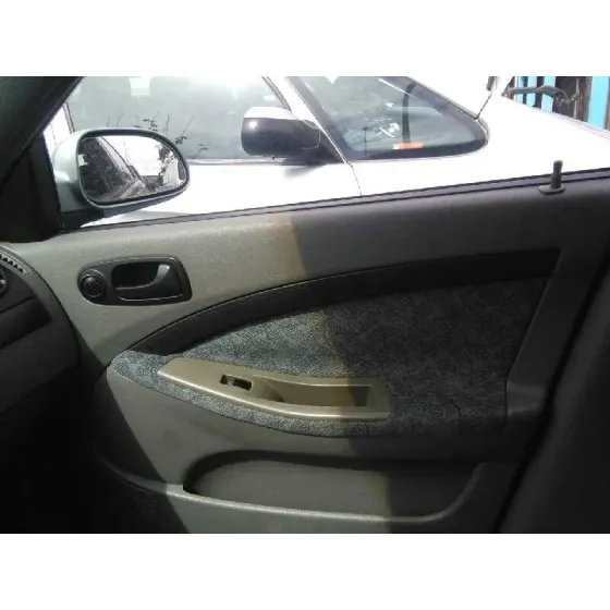 DAEWOO LACETTI '2004 CDX VERDE