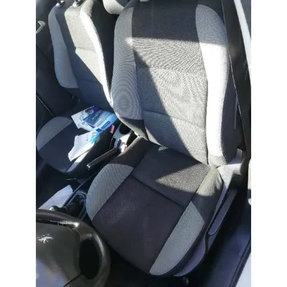 PEUGEOT 207 '2008 1.4 HDI BLANCO