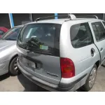 RENAULT MEGANE I FASE 2 GANDTOUR (KA..) RENAULT MEGANE I FASE 2 GANDTOUR (KA..) '2001 1.6 16V AUTHENTIQUE GRIS 2000
