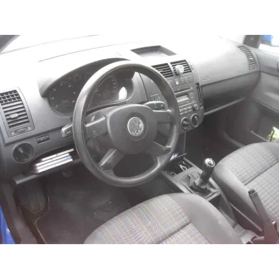 VOLKSWAGEN POLO (9N3) '2006 ADVANCE AZUL