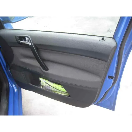 VOLKSWAGEN POLO (9N3) '2006 ADVANCE AZUL