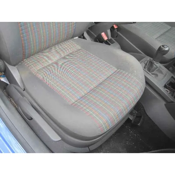 VOLKSWAGEN POLO (9N3) '2006 ADVANCE AZUL