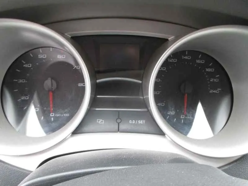 SEAT IBIZA (6J5) SEAT IBIZA (6J5) '2010 1.4 16V VERDE PISTACHO 2008