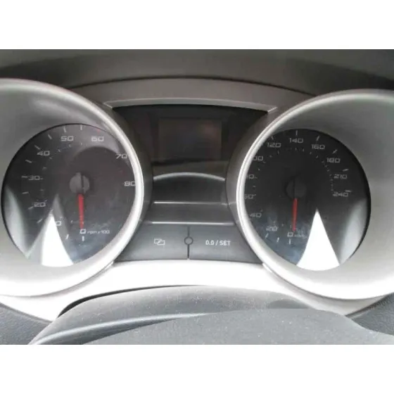 SEAT IBIZA (6J5) '2010 1.4 16V VERDE PISTACHO