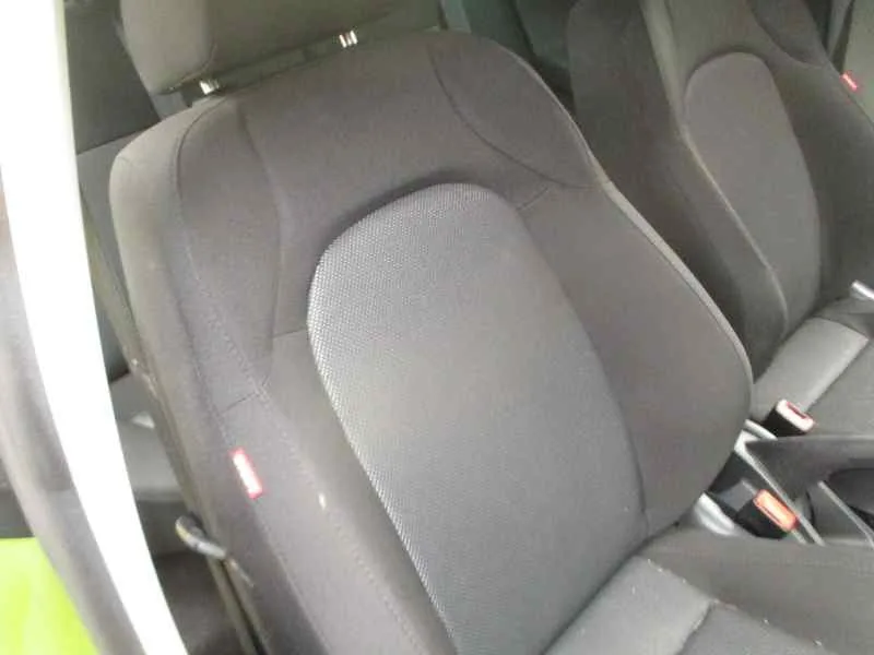 SEAT IBIZA (6J5) '2010 1.4 16V VERDE PISTACHO