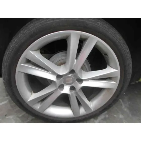 SEAT IBIZA (6J5) '2010 1.4 16V VERDE PISTACHO