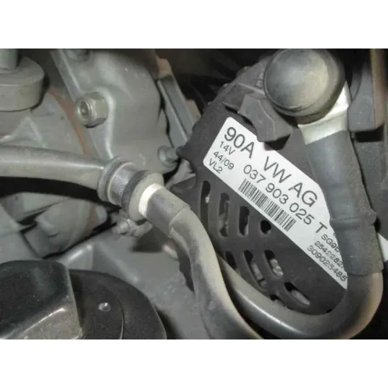 SEAT IBIZA (6J5) '2010 1.4 16V VERDE PISTACHO