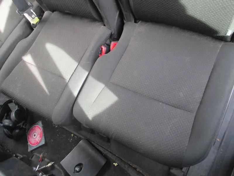 TOYOTA COROLLA VERSO (R1) TOYOTA COROLLA VERSO (R1) '2005 2.0 D-4D SOL PLATA 2004