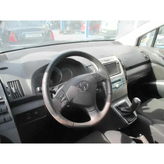 TOYOTA COROLLA VERSO (R1) '2005 2.0 D-4D SOL PLATA