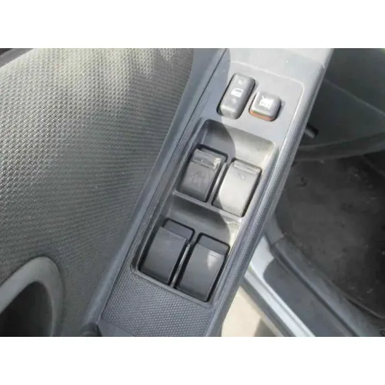 TOYOTA COROLLA VERSO (R1) '2005 2.0 D-4D SOL PLATA