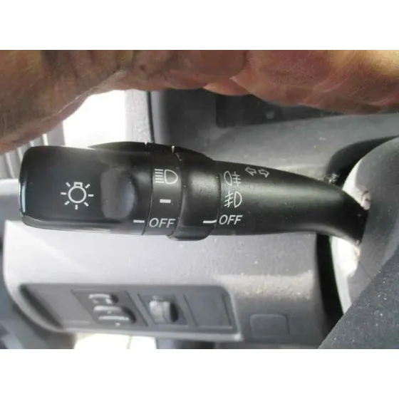 TOYOTA COROLLA VERSO (R1) '2005 2.0 D-4D SOL PLATA