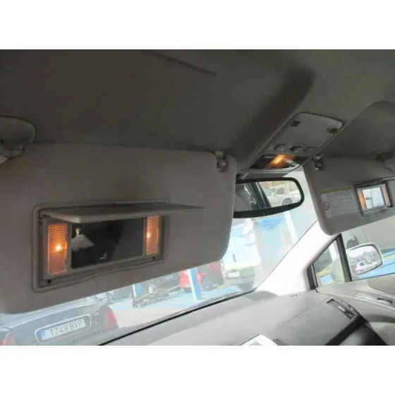 TOYOTA COROLLA VERSO (R1) '2005 2.0 D-4D SOL PLATA