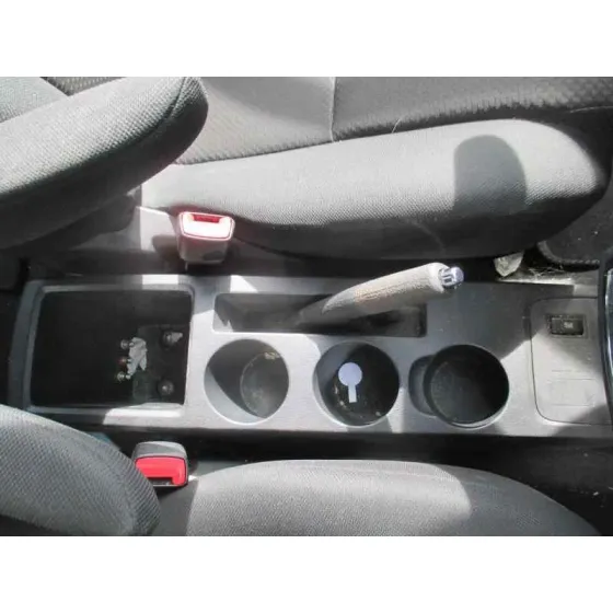 TOYOTA COROLLA VERSO (R1) '2005 2.0 D-4D SOL PLATA