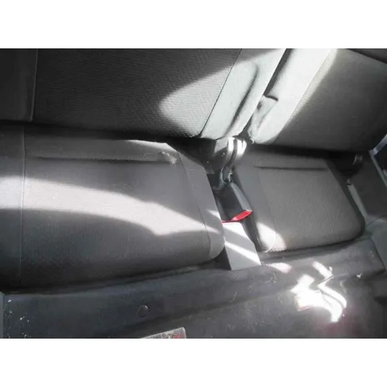 TOYOTA COROLLA VERSO (R1) '2005 2.0 D-4D SOL PLATA