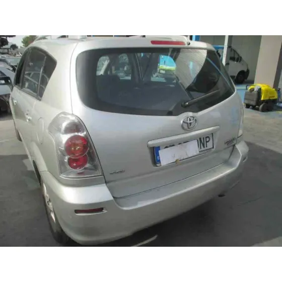 TOYOTA COROLLA VERSO (R1) '2005 2.0 D-4D SOL PLATA