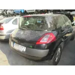 RENAULT MEGANE II BERLINA 3P RENAULT MEGANE II BERLINA 3P '2005 CONFORT AUTHENTIQUE NEGRO 2002