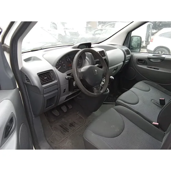 Peugeot EXPERT TEPEE (VF3X_) 2007