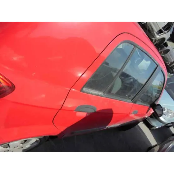 HYUNDAI GETZ (TB) '2004 1.1 BASICO ROJO