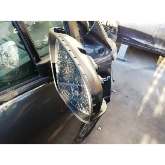 TOYOTA YARIS '2018 HYBRID ACTIVE GRIS