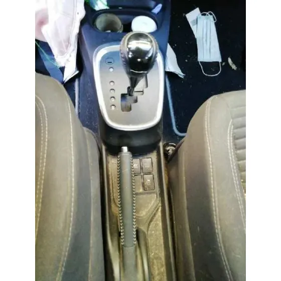 TOYOTA YARIS '2018 HYBRID ACTIVE GRIS