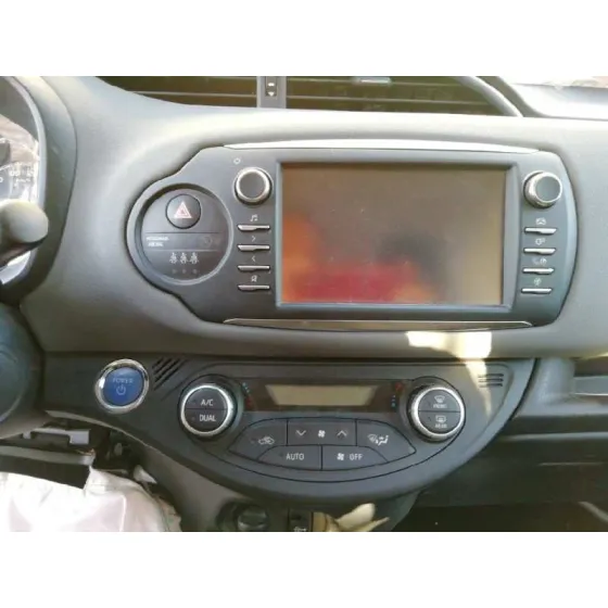 TOYOTA YARIS '2018 HYBRID ACTIVE GRIS